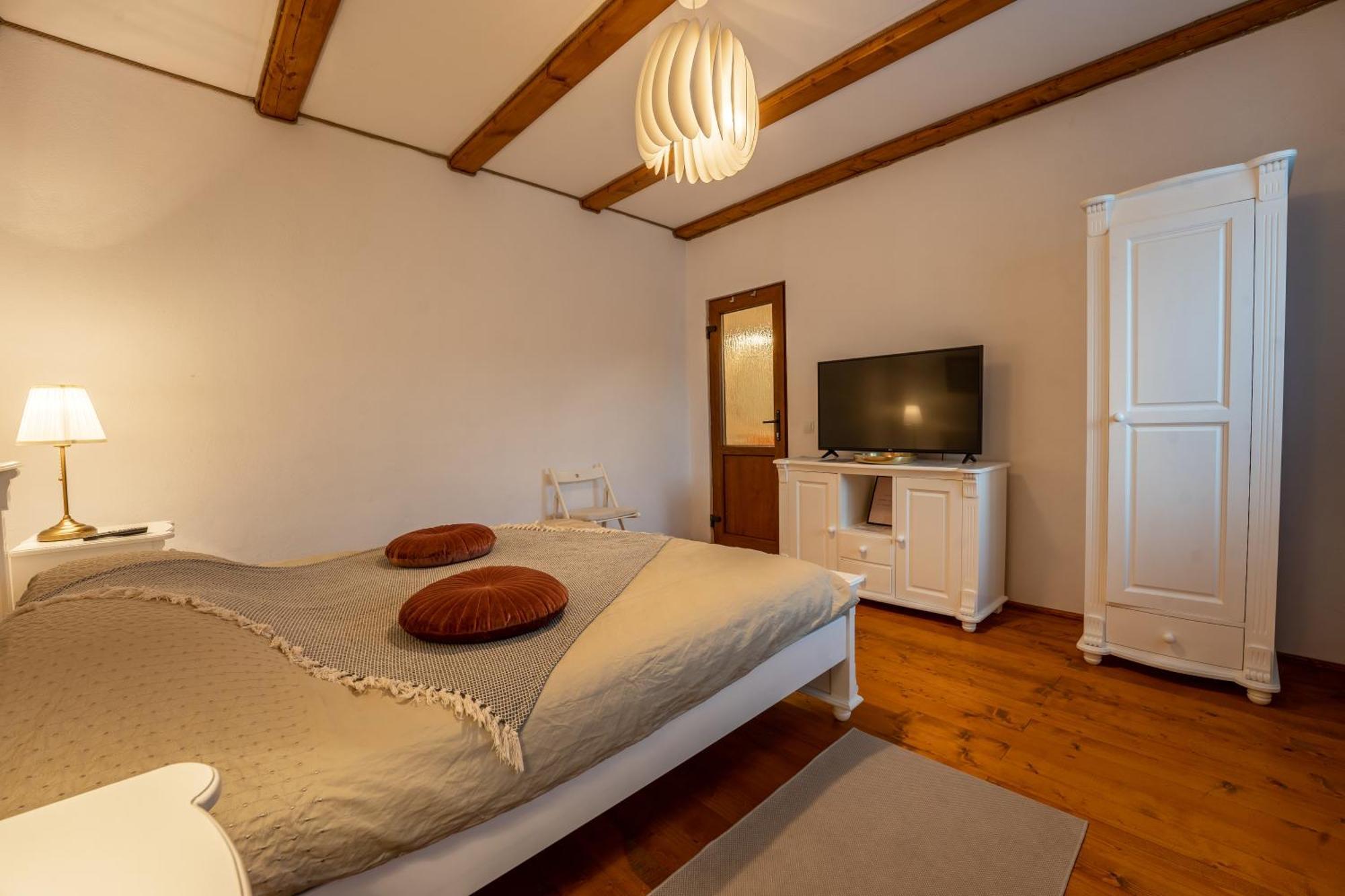 Flori Haus Saschiz Hotel Ngoại thất bức ảnh